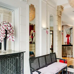 Le 123 Elysees - Astotel Hotel