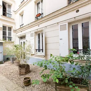 Coup De Cœur à Montmartre Parigi